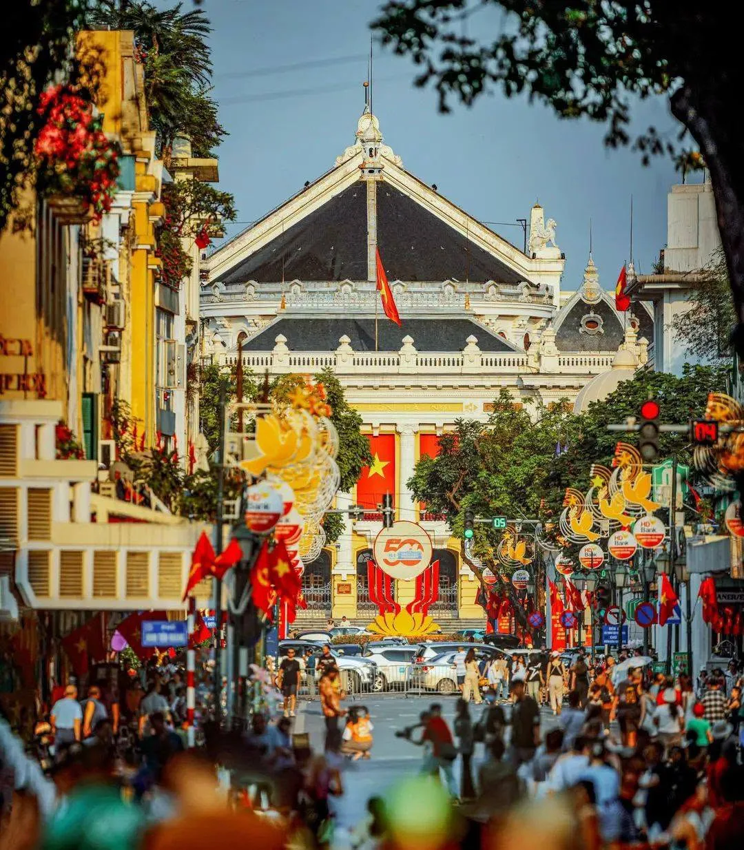 Explore Vietnam travel destinations, tips and itinerary ideas