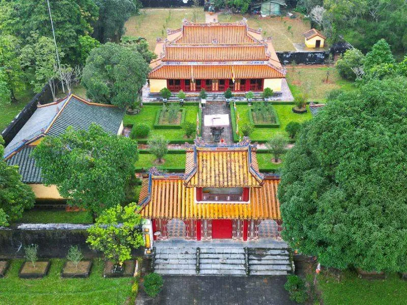 Financial Services in Hue City