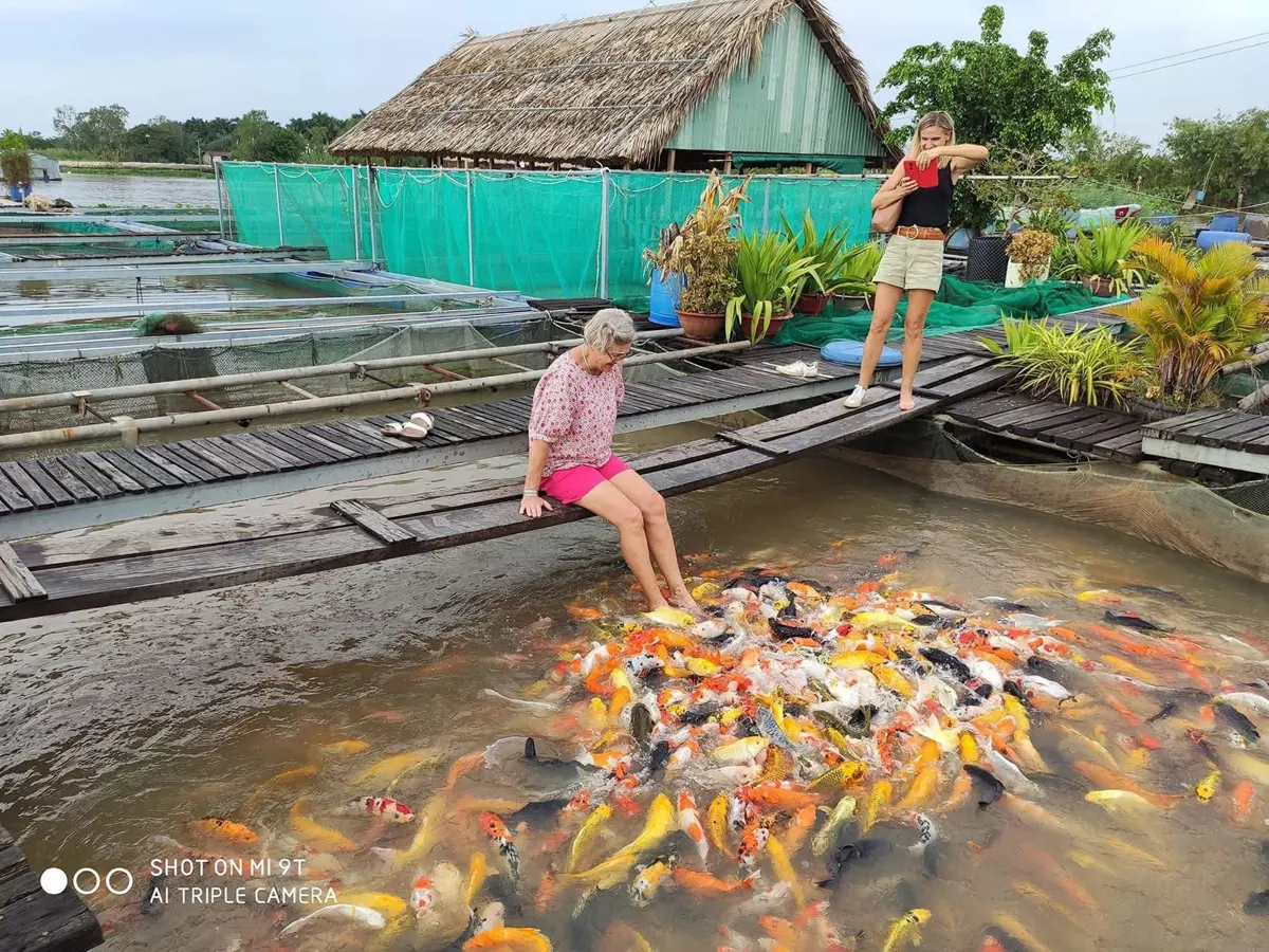 A Traveler's Guide to Tipping Etiquette in Vietnam