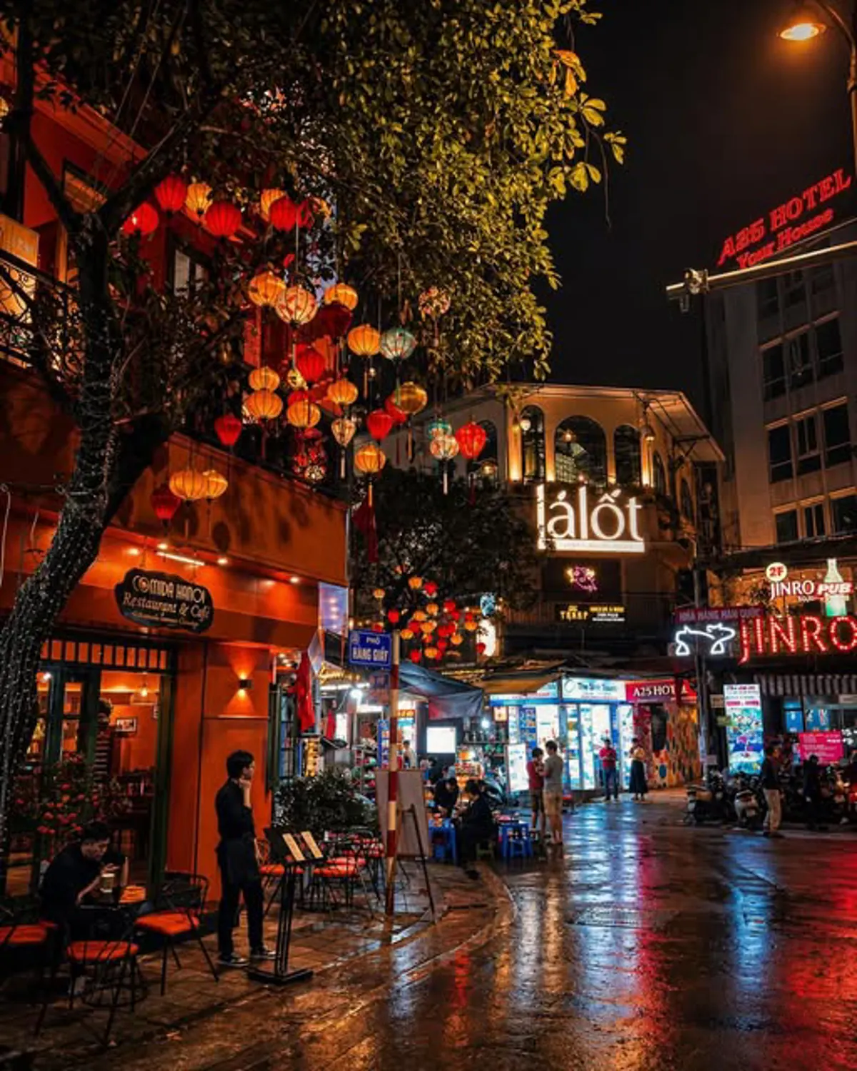 A Visitor’s Guide to Theaters in Hanoi: Where to See Live Performance
