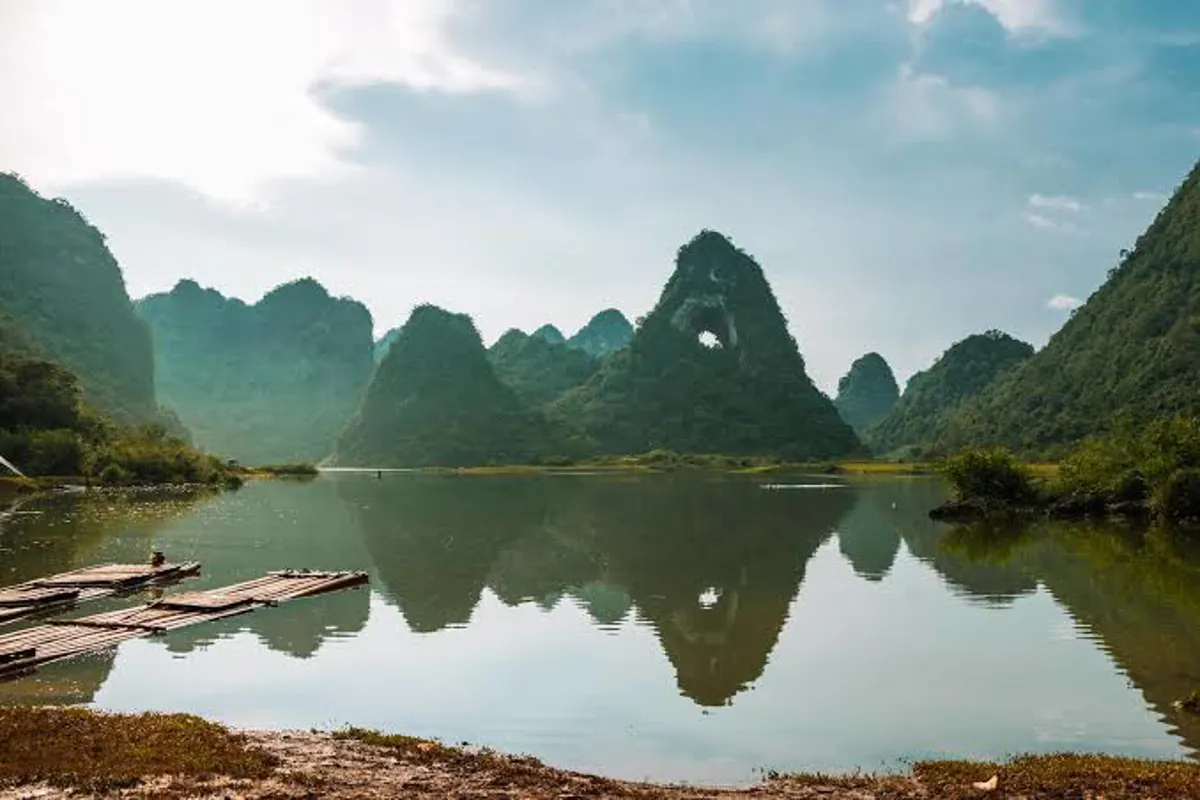 Ban Gioc Waterfall: A Guide to Vietnam's Border Cascade