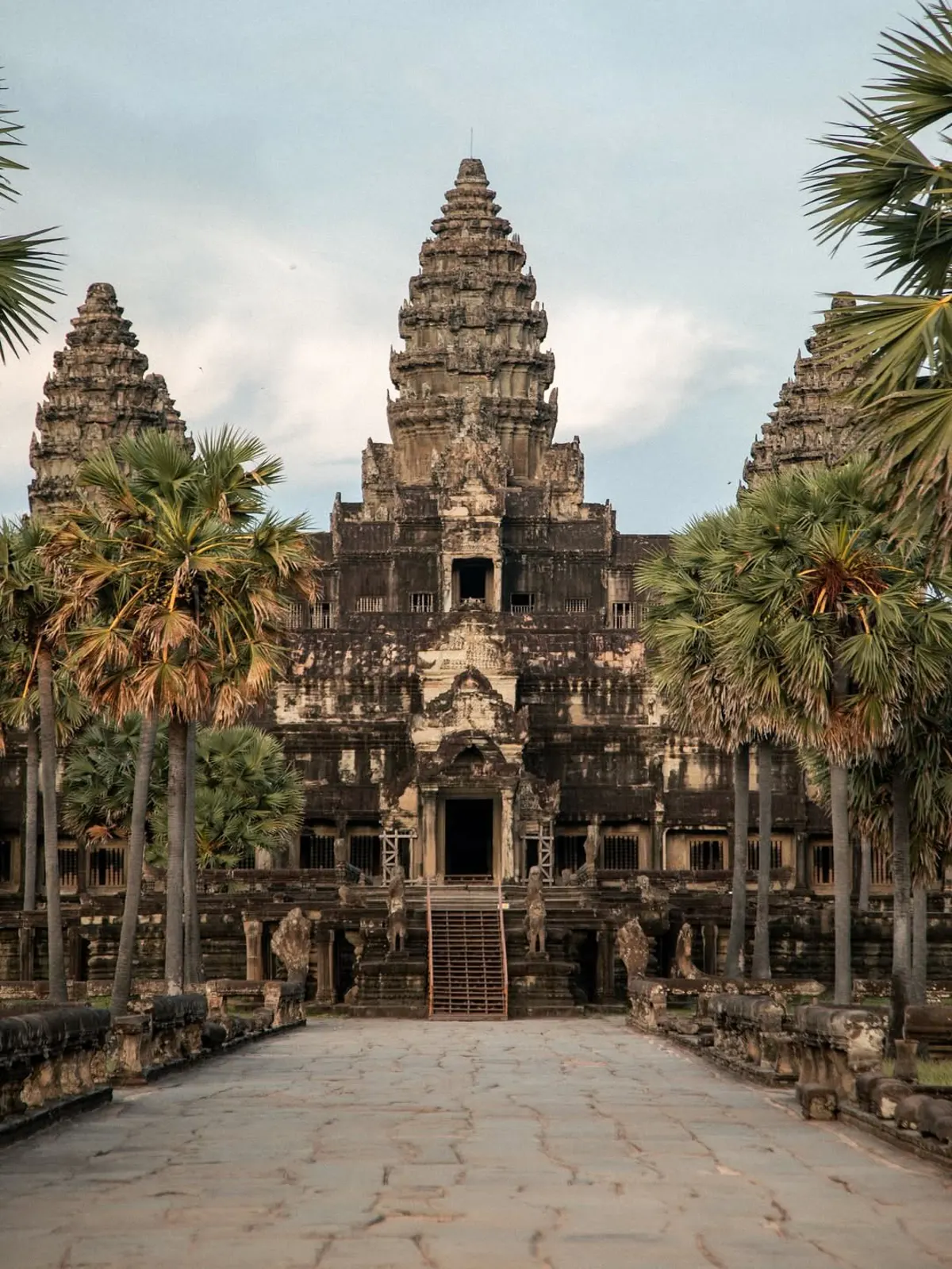 September Travel in Cambodia: Weather Conditions and Practical Advice
