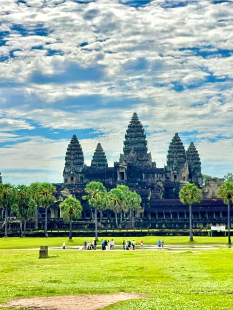 Cambodian Food Guide: Essential Dishes to Try