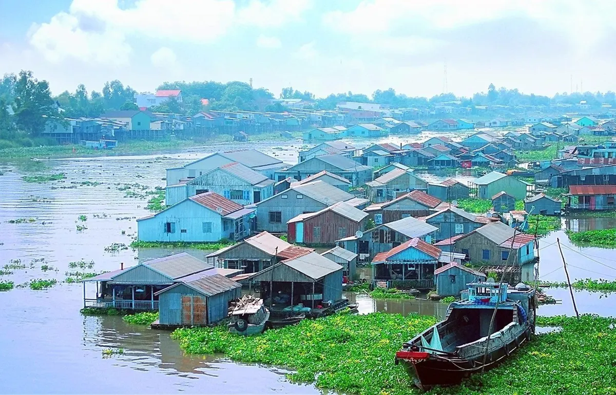 Exploring Chau Doc: A Guide to Attractions and Activities in the Mekong Delta