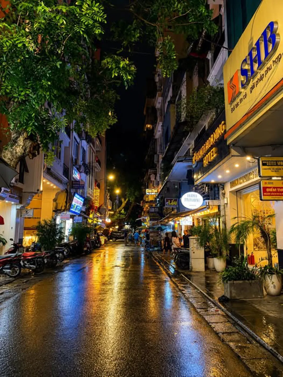 Hanoi in March: Weather Patterns and Activities for Travelers