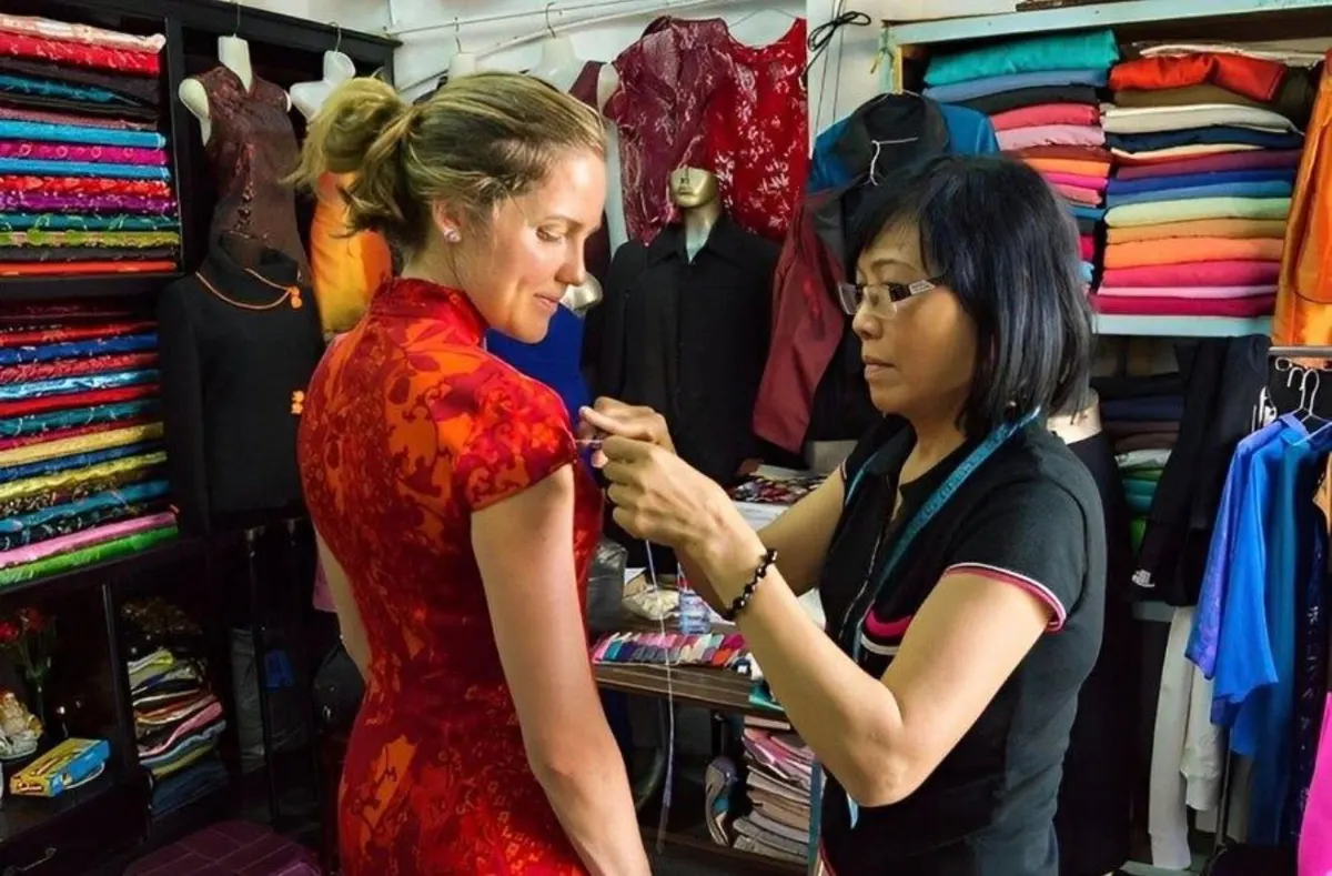 A Day in Hanoi: Essential Sights and Experiences for Short Visits