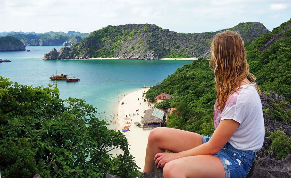 Travel from Hanoi to Cat Ba Island by Bus: Routes, Fares, and Tips