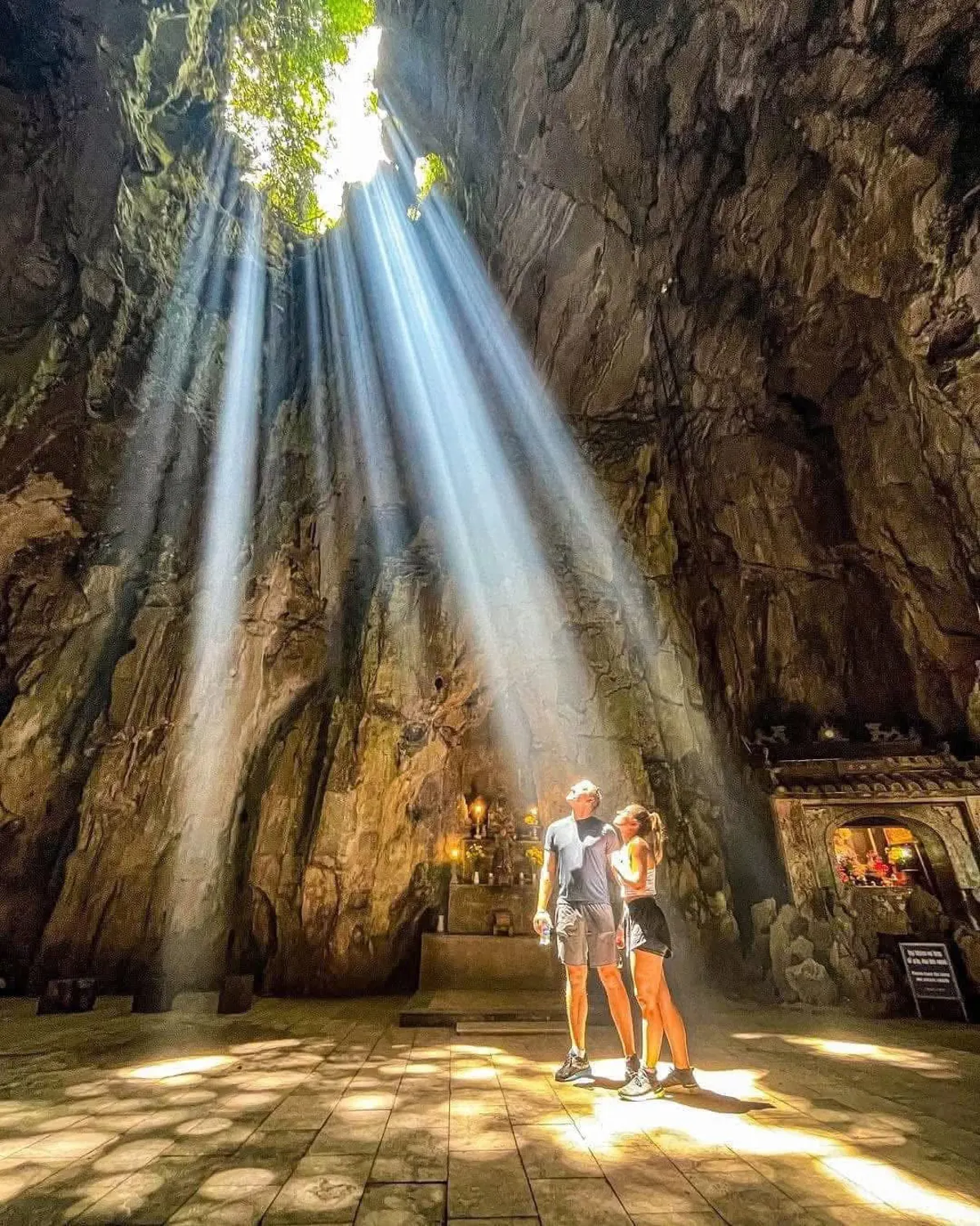 Bus Travel from Hanoi to Hoi An: Routes, Schedules, and Fares