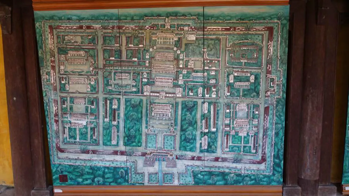 Hue Royal Cuisine: Where to Eat Imperial-Style Meals in Hue