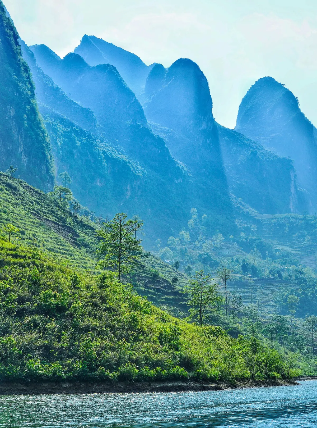 Planning a Four-Day Road Trip on Vietnam's Ha Giang Loop