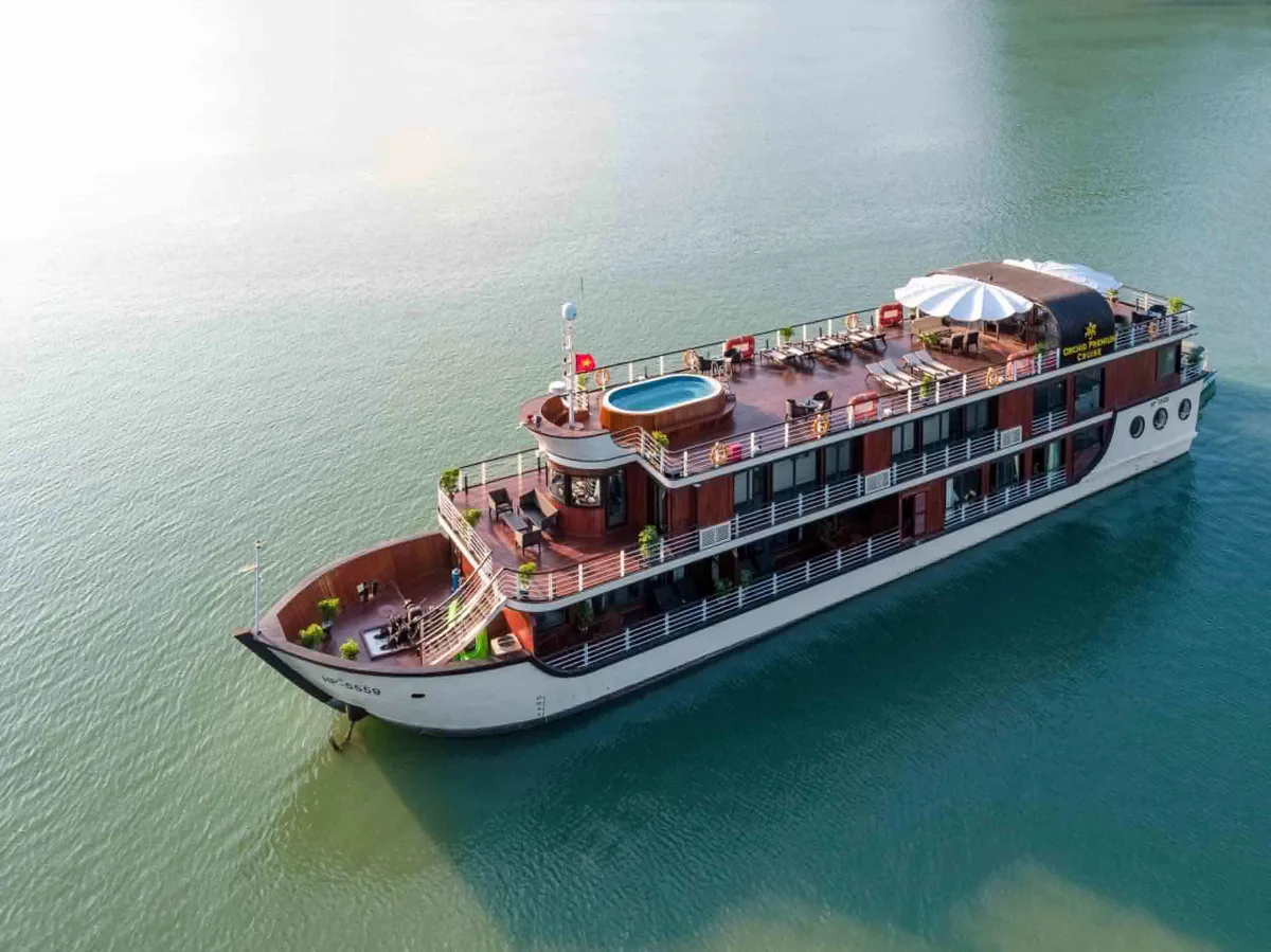 Orchid Luxury Cruise: Halong & Lan Ha Bay Discovery – 3 Days 2 Nights
