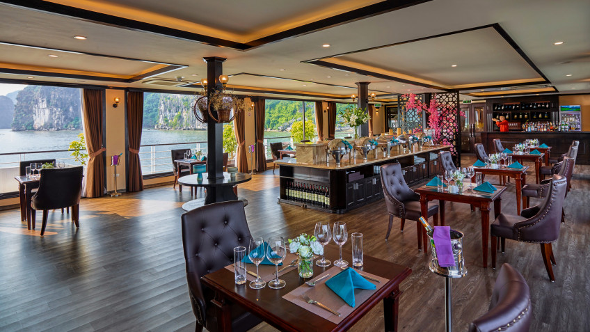 High Class Restaurant