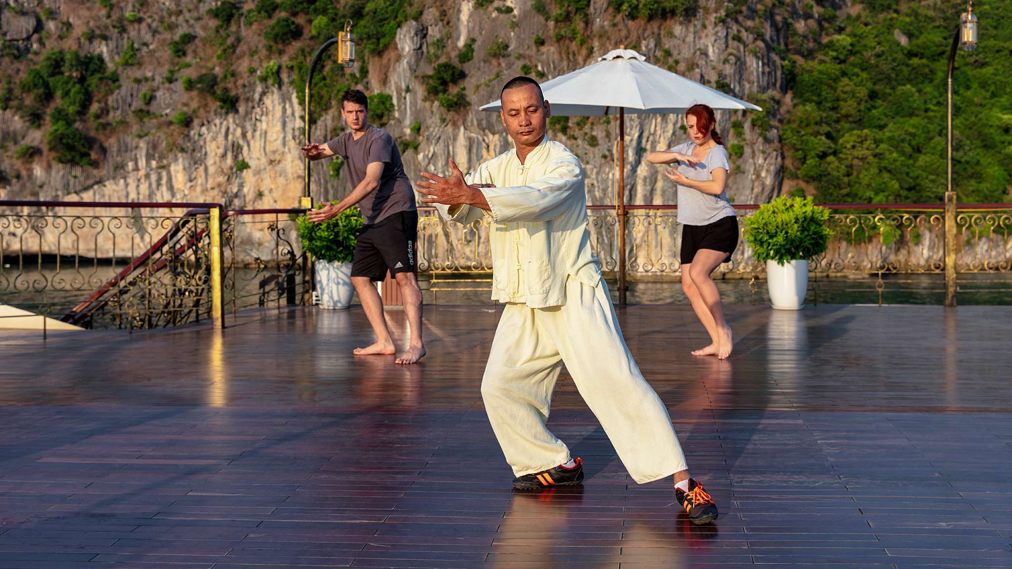 Calm your mind and stretch your muscles with Tai Chi in the early morning