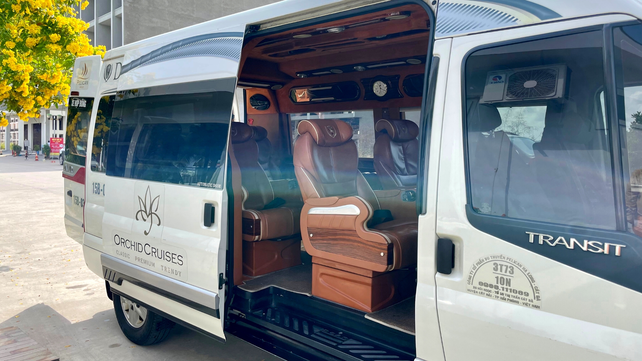 The shuttle bus service from Hanoi to Halong Bay picks up around 8:00