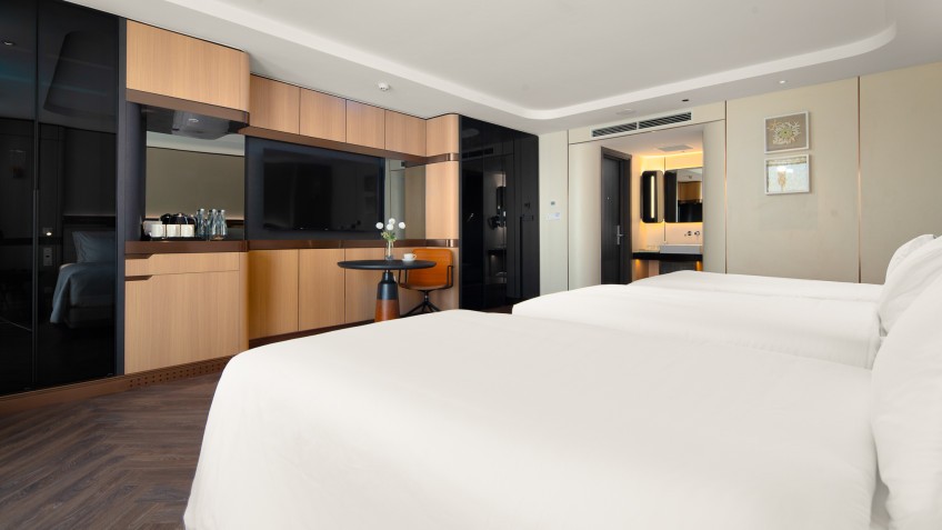 Ocean Suite Triple with luxurious style