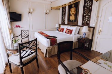 Saigon Suite