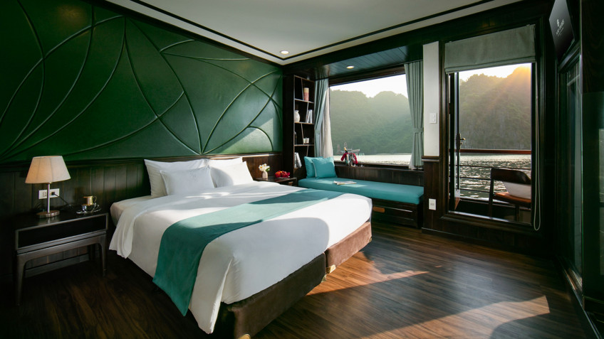 Premium Deluxe Double Bed