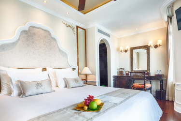 Signature Suite