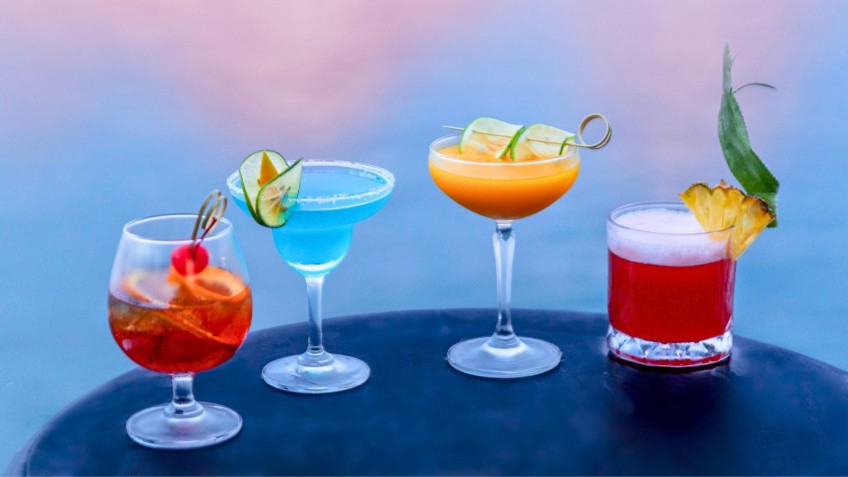 Vibrant Cocktail Mixlist