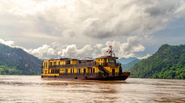 Heritage Line Anouvong: Huay Xai to Vientiane Mekong Expedition - 8 Days