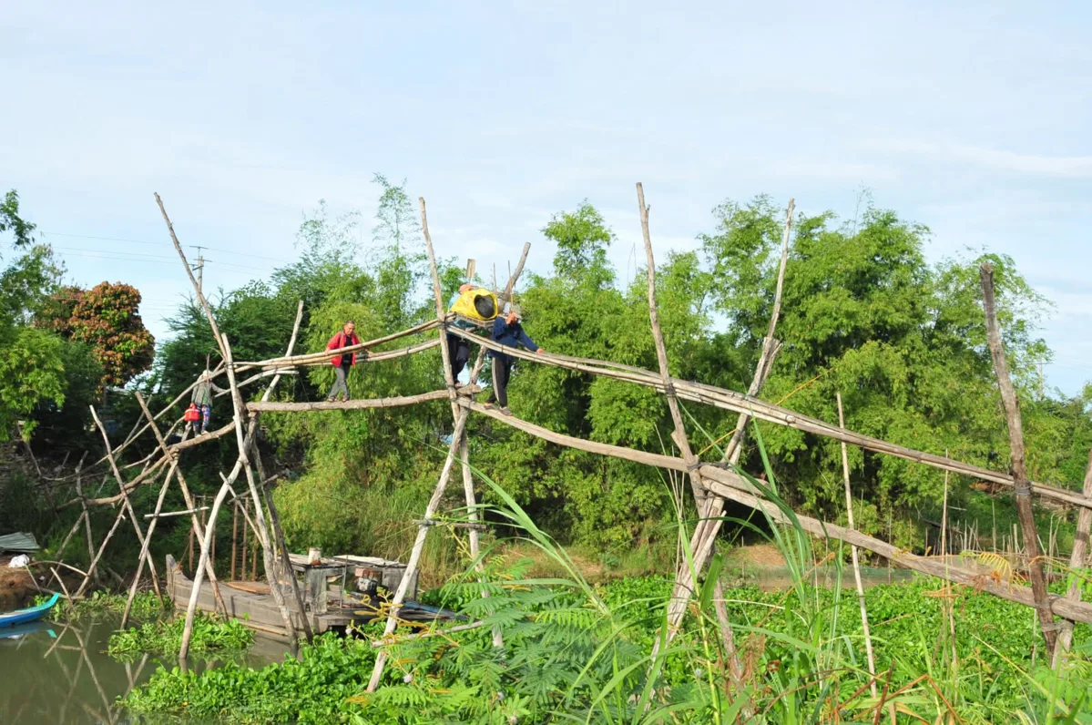 Mekong Delta Countryside Cycling & Cai Rang Market – 3 Days