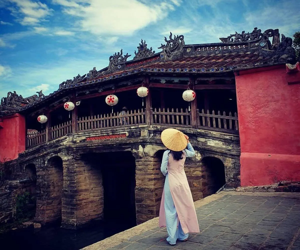 Vietnam Artisan Crafts & Heritage Journey – 8 Days