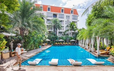 Palace Gate Hotel & Resort