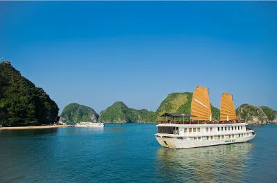 Southern to Northern Vietnam: Cities, Delta & Halong Bay – 10 Days